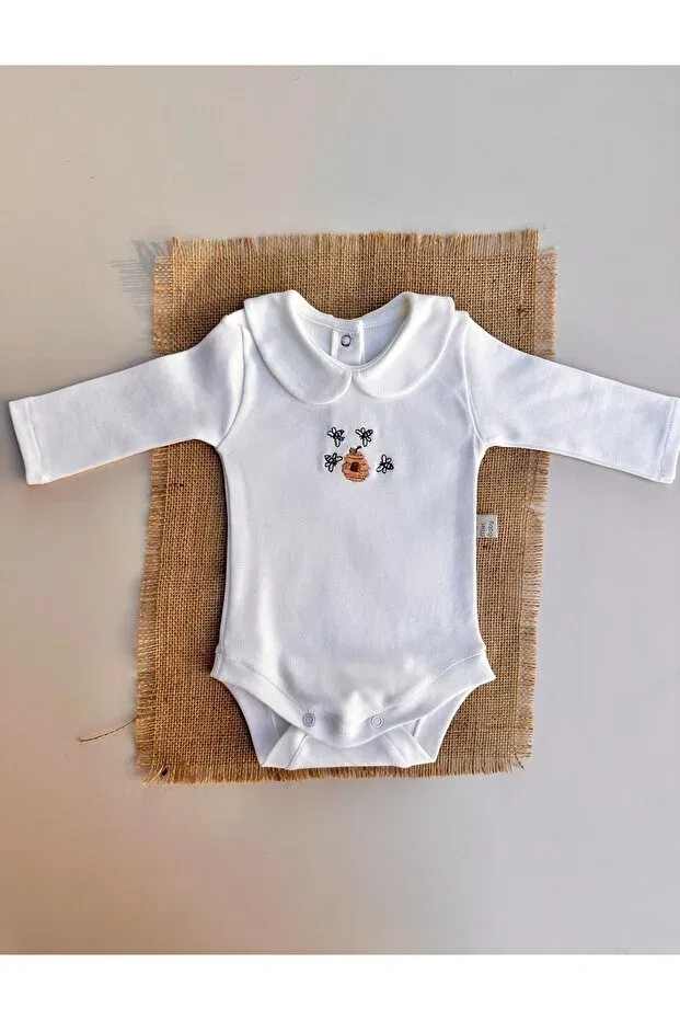Детское боди для новорожденных с принтом пчелки Honey bee embroidered snap fastener bodysuit Mama Miel Baby, White — фото 4