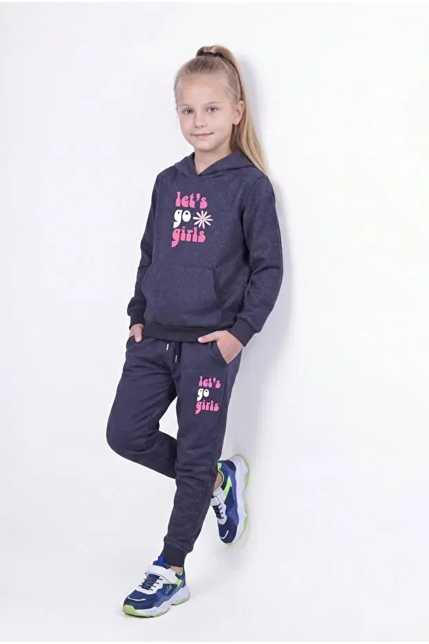 Детский комплект из свитшота и брюк для девочек с принтом Kangaroo pocket hooded lets go girl printed detailed Fyk Kids, Smoke Grey — фото 3