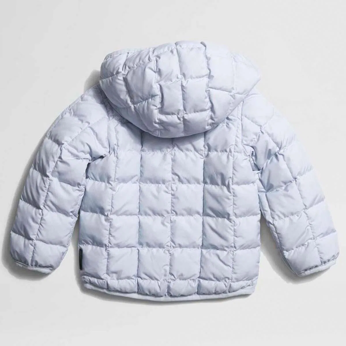 Куртка детская утепленная с капюшоном ThermoBall Reversible Baby The North Face, Dusty Periwinkle — фото 2