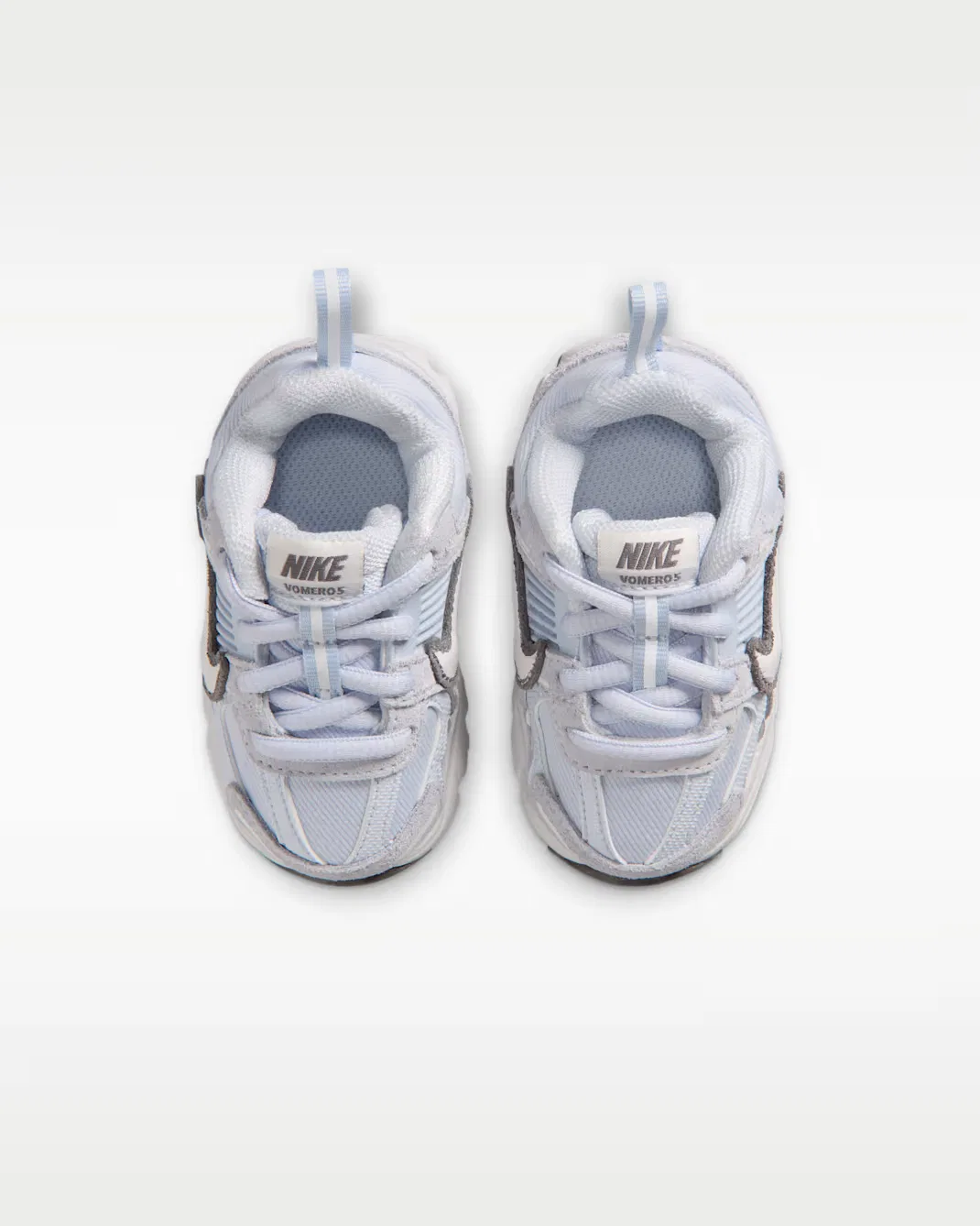 Детская обувь (классические шнурки) Nike Vomero 5, Football Grey/Pencil Point/Summit White — фото 4