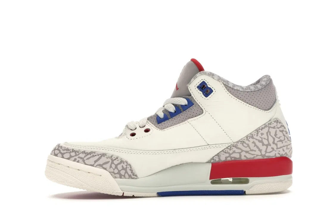 Детские кроссовки для мальчиков с длинным язычком Jordan 3 Retro Jordan, Sail/Sport Royal-Light Bone-Fire Red — фото 3