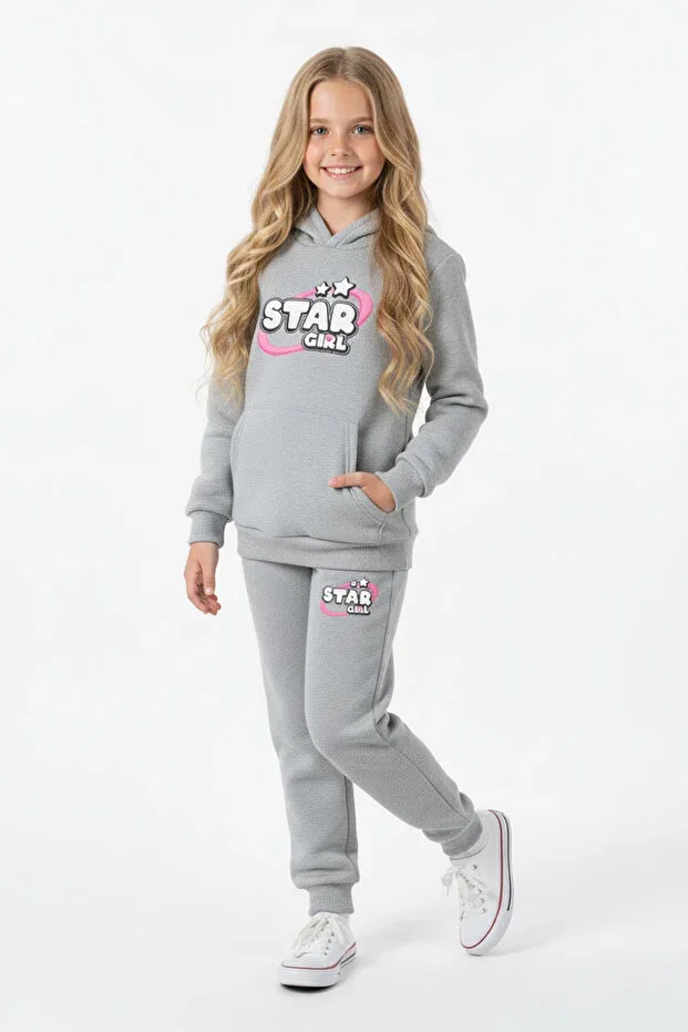 Детский спортивный комплект для девочек с принтом 3 iplik ş fleece-lined winter kangaroo pocket print detailed k hooded 6-piece girls' tracksuit set Panios Kids, Navy Blue-Grey-Black — фото 3