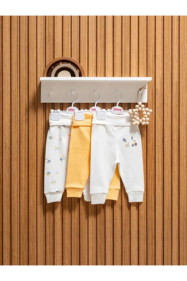 Детские брюки для девочек с принтом Tractor theme 3-piece bottom without booties Tiffany, Ecru