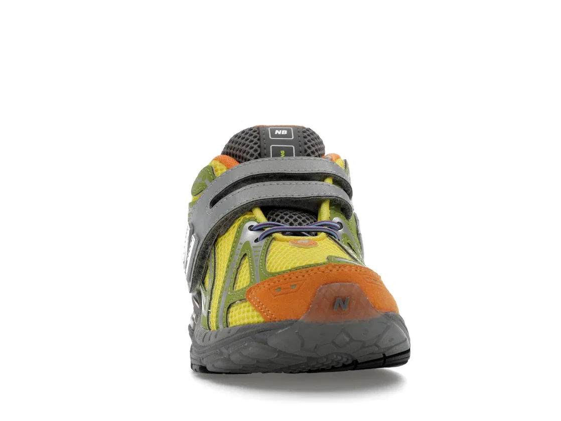 Детские кроссовки Lifestyle New Balance 1906R Action Bronson Scorpius (PS), Yellow/Orange — фото 2