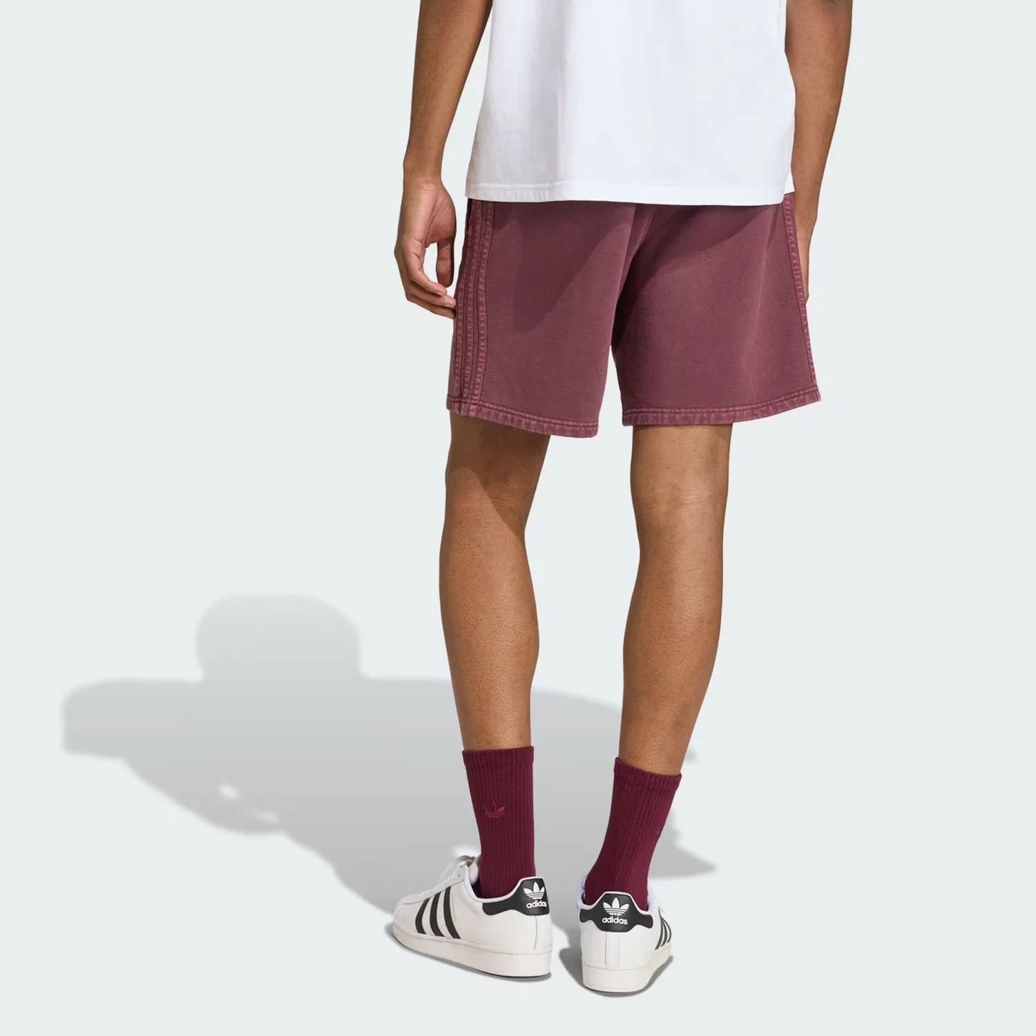 Мужские шорты из флиса Trefoil Essentials Washed 7-Inch Adidas Originals, бордовый — фото 2