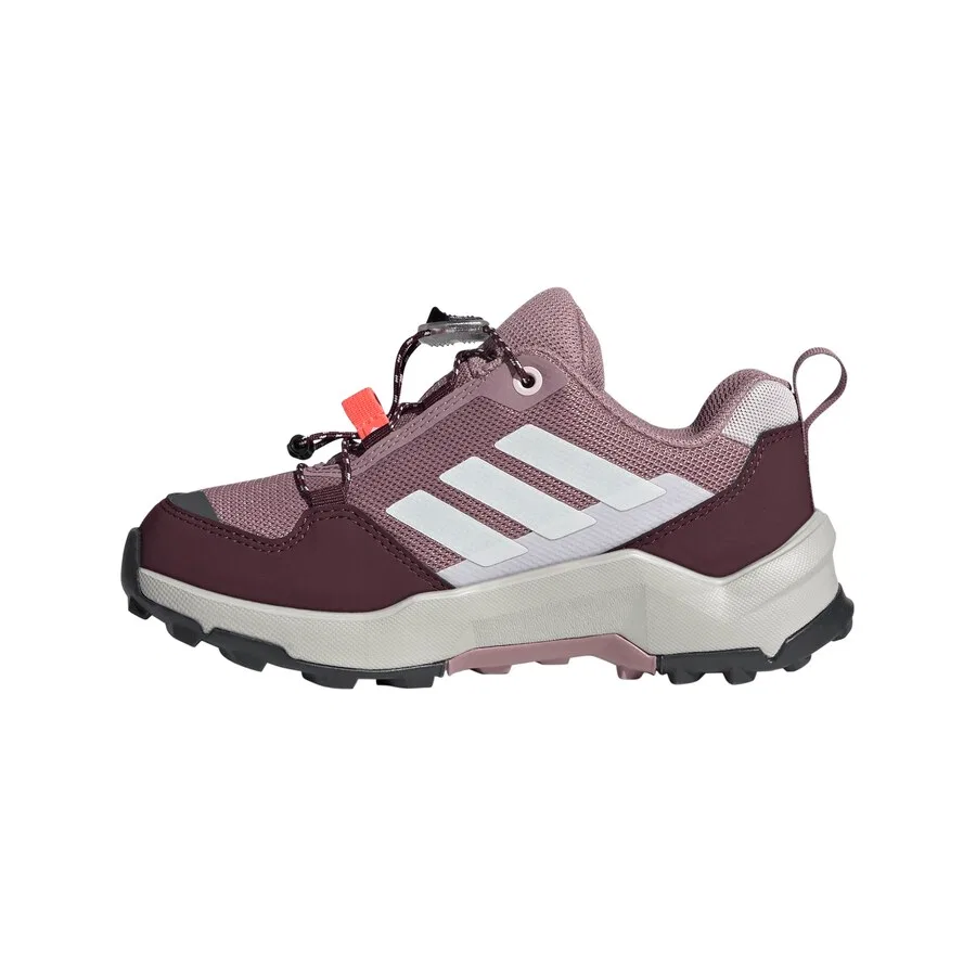 Спортивные кроссовки ADIDAS TERREX 'AX4S' сиреневого цвета — фото 2