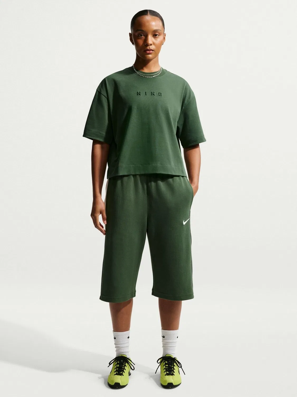 Футболка свободного кроя Nike, зеленый — фото 3