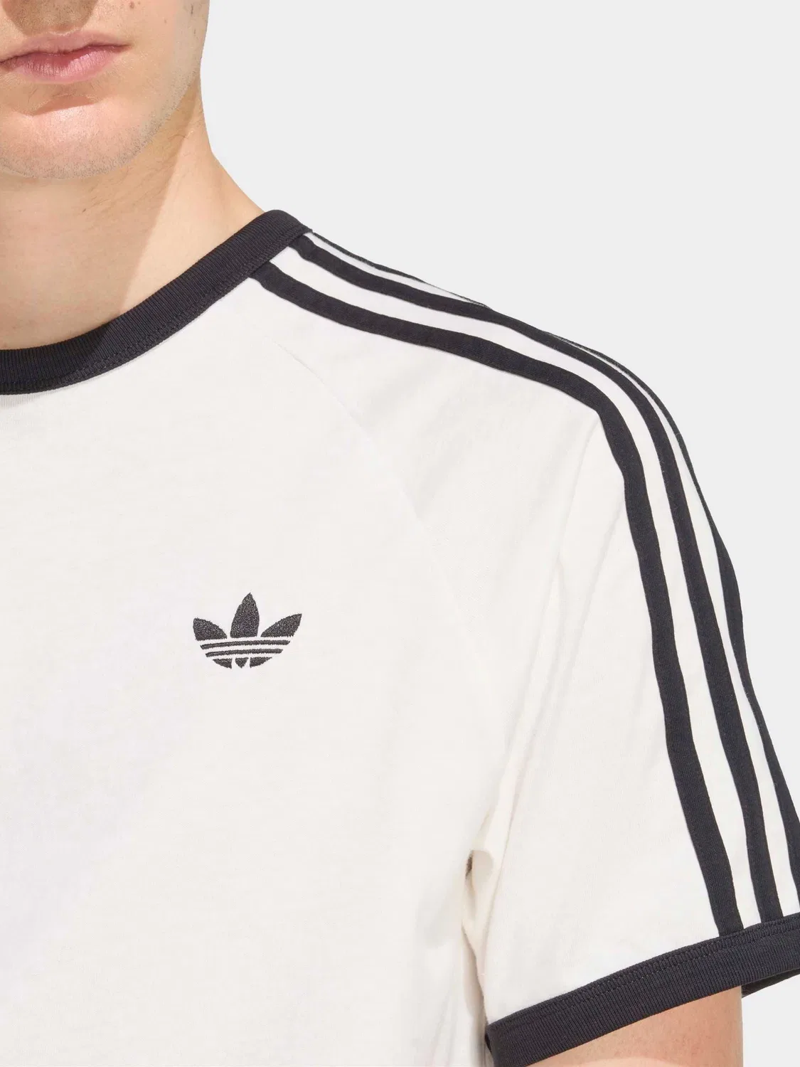 Футболка с 3-полосками adidas Originals, белый/черный — фото 4