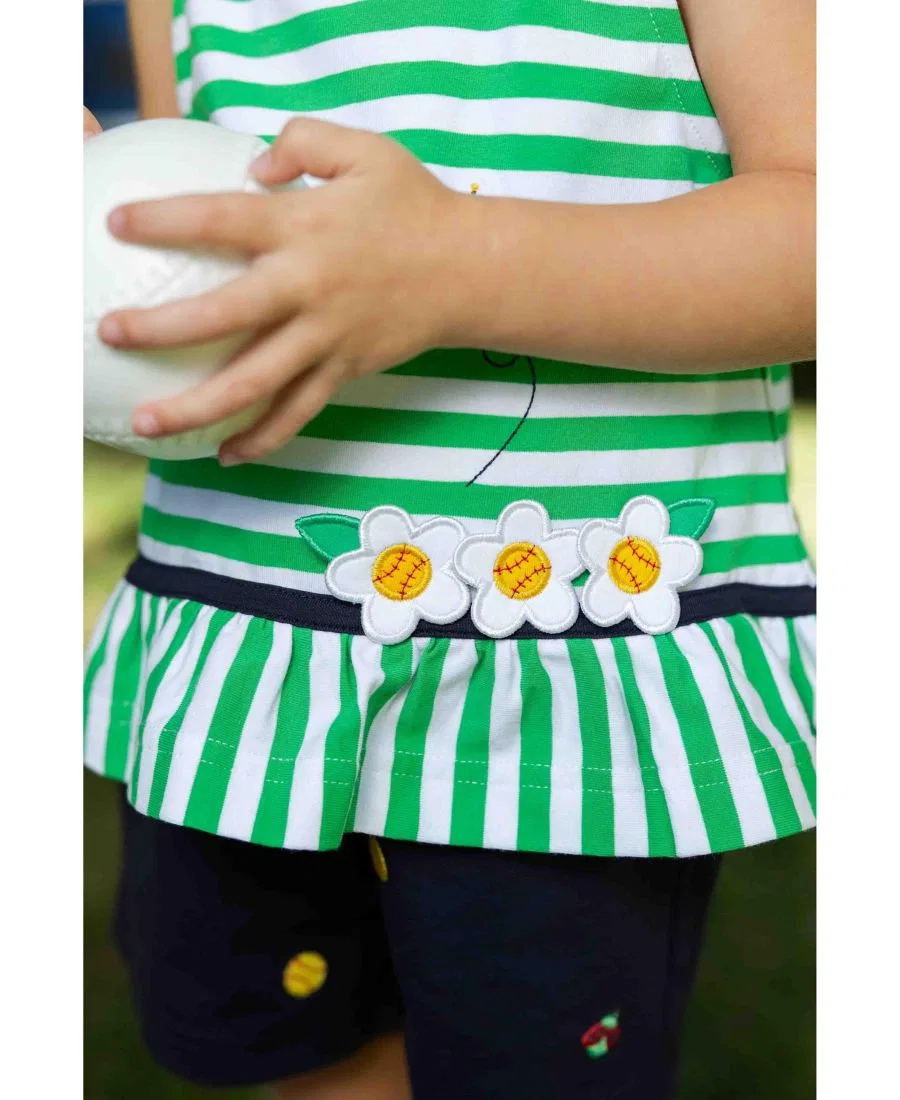 Детский комплект для девочек из топа и шорт с принтом Big Girl Knit Short Set With Softballs, Flowers, Ladybug Florence Eiseman, Green — фото 3