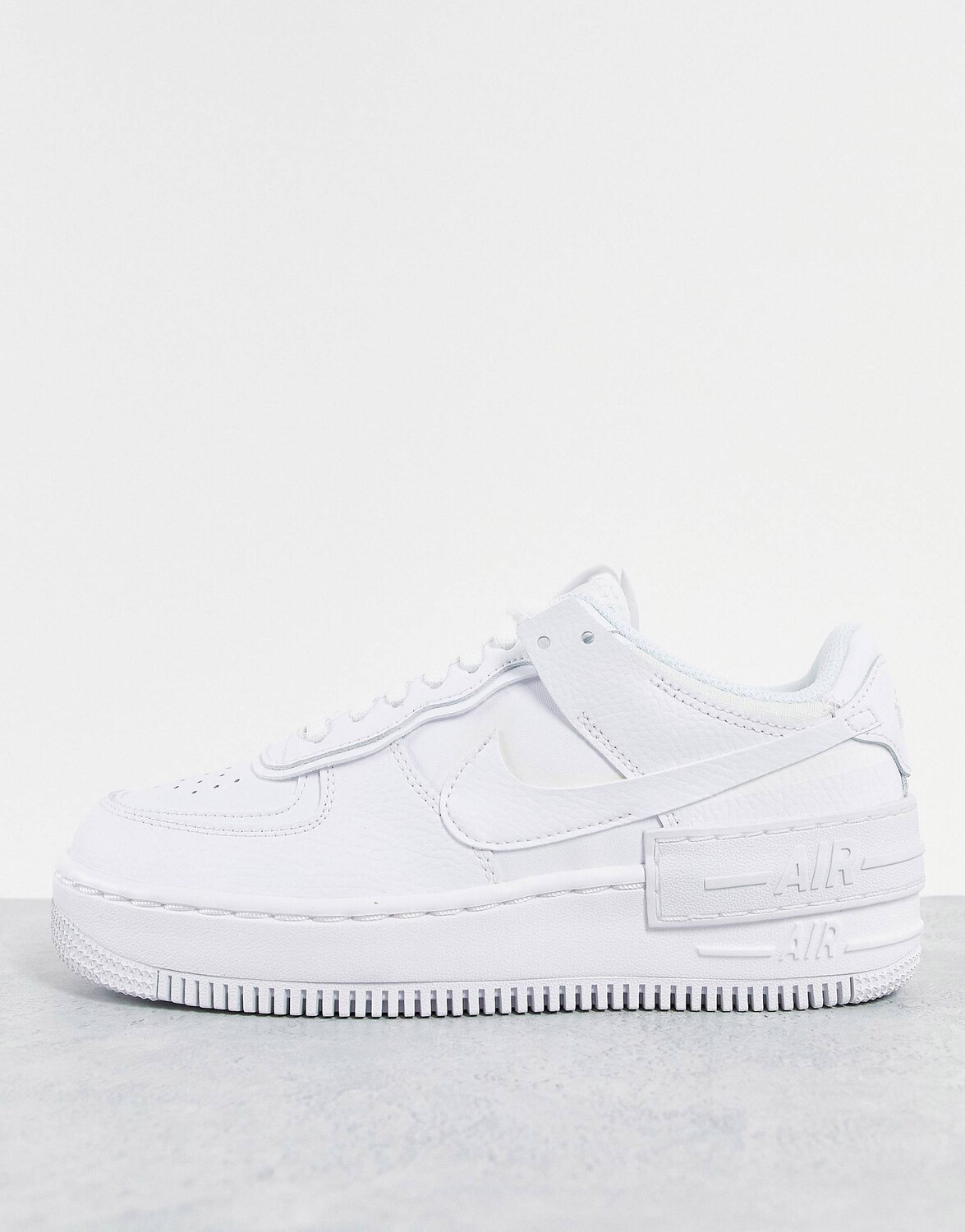 Кроссовки Nike Air Force 1 Shadow тройного белого цвета