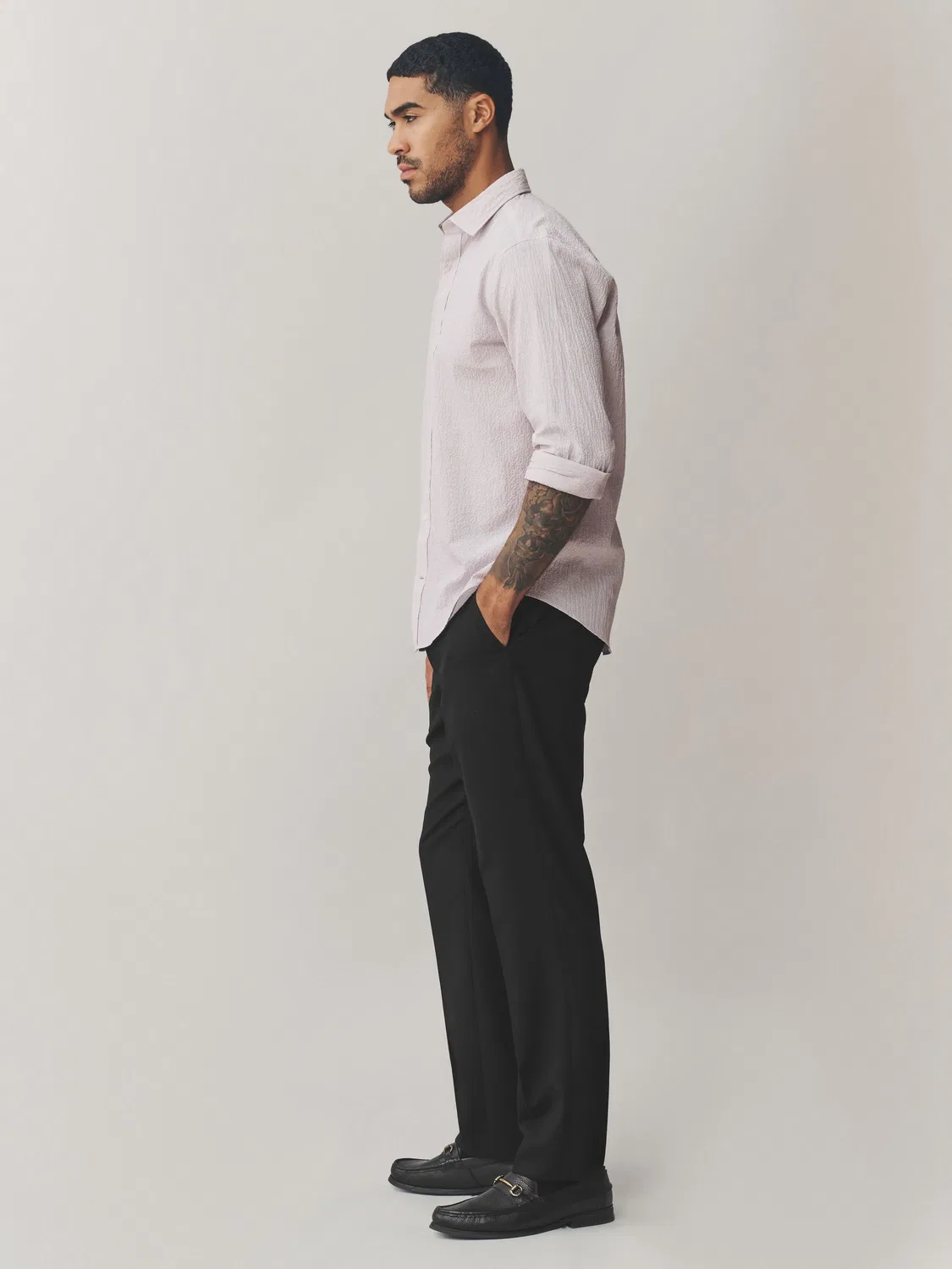 Брюки Regular Fit, текстурированная ткань Next, черный — фото 4