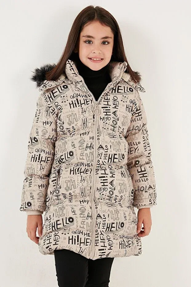 Детское зимнее пальто для девочек с принтом Faux fur text printed removable hooded plush lined winter coat girls child mon Lela, Beige — фото 3