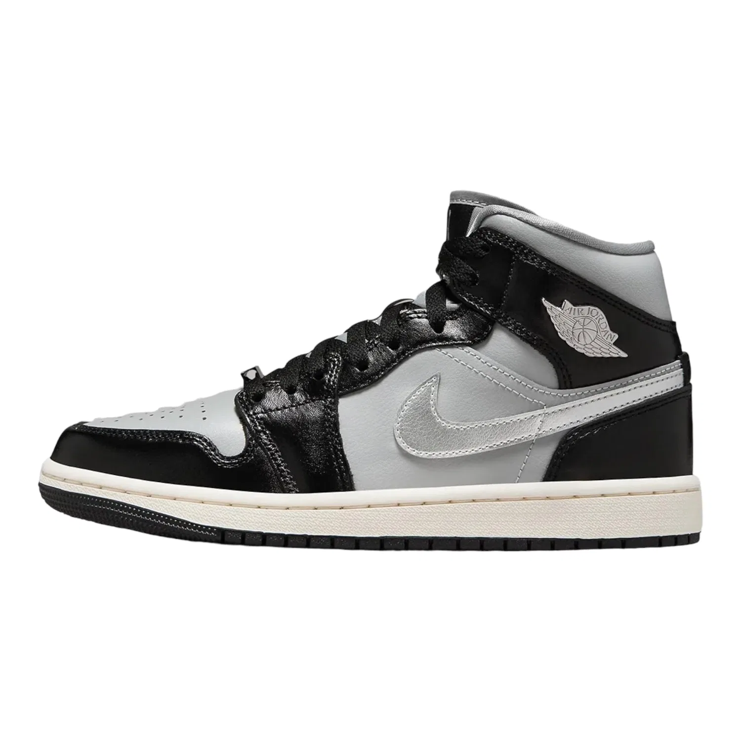 Мужская футболка хлопковая NIKE Sportswear Club NIKE, Black Light Grey Sail Metallic Silver