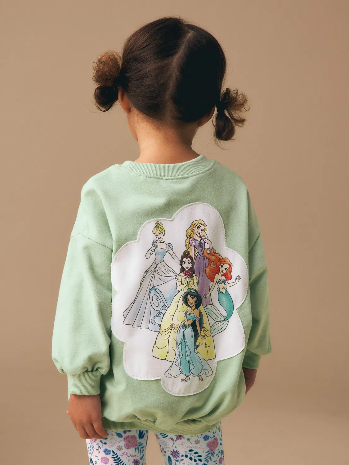 Комплект из топа с длинным рукавом и леггинсов, с принтом Disney Princess Next, зеленый — фото 4