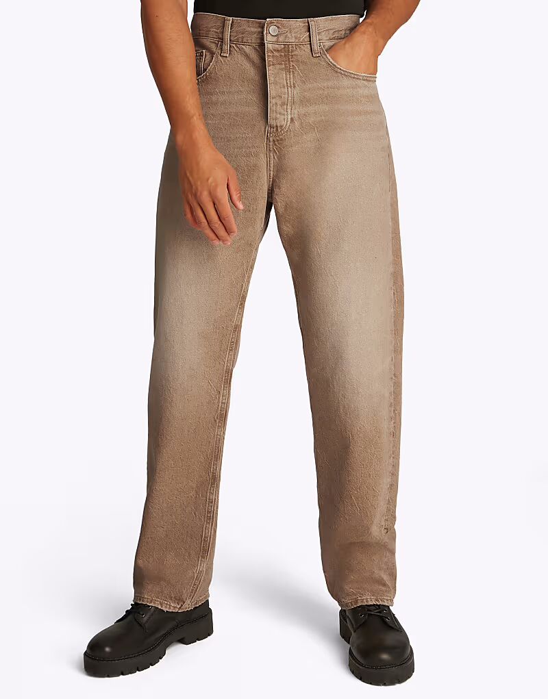 

Джинсы Tommy Jeans Otis прямого кроя, коричневого цвета