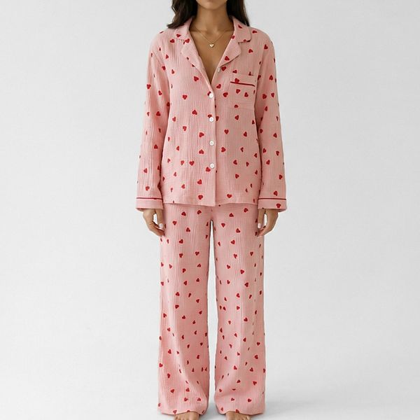 

Женский пижамный комплект с пуговицами, сердцевидным принтом и вырезным воротником Anna-Kaci