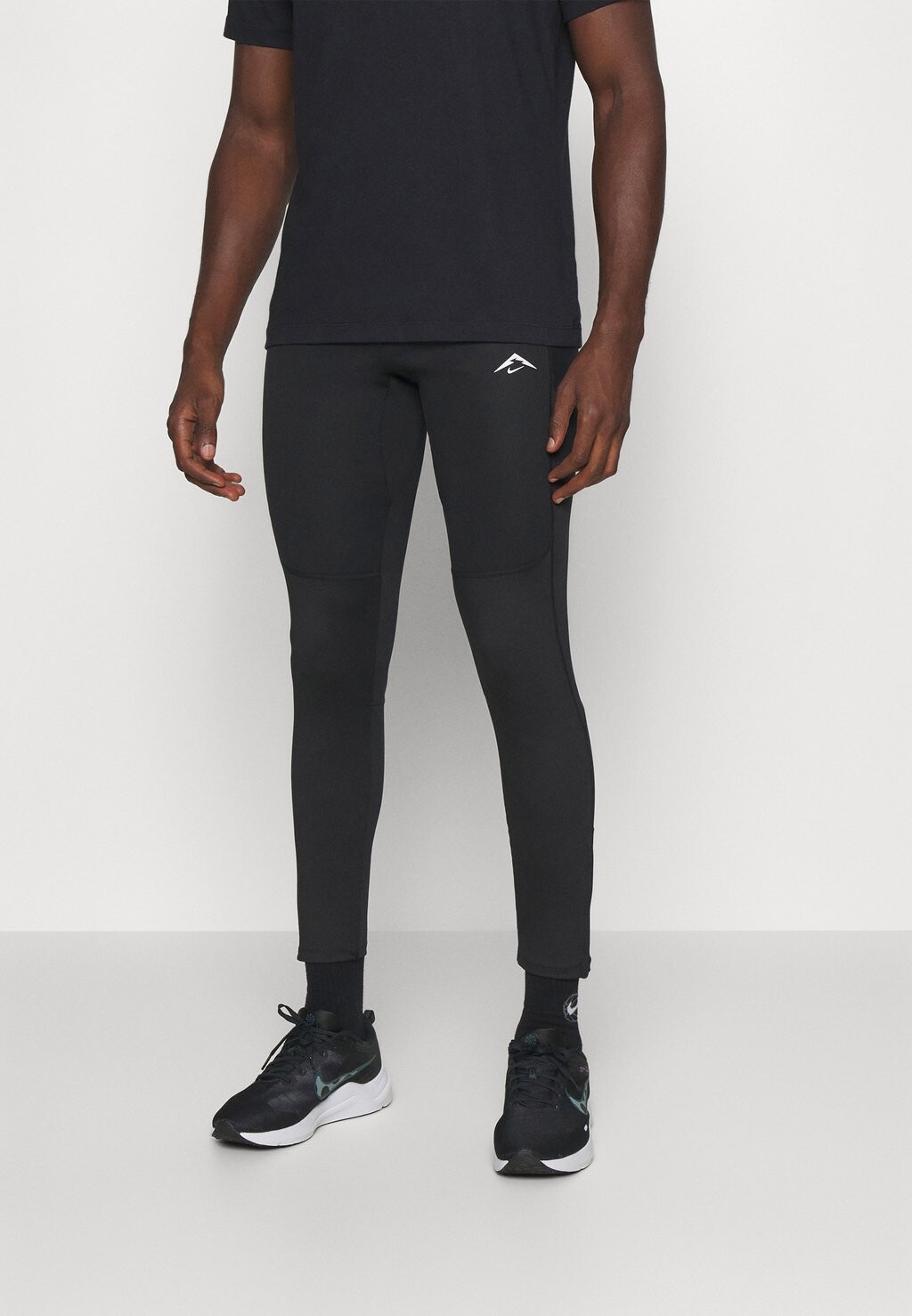 

Тайтсы Lunar Ray Winter Nike, цвет black/white
