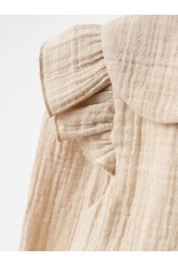Детское платье для девочек с длинным рукавом Ruffle shoulder muslin baby girl dress - natural fabric stylish design Cherrys Bebek, Beige — фото 3