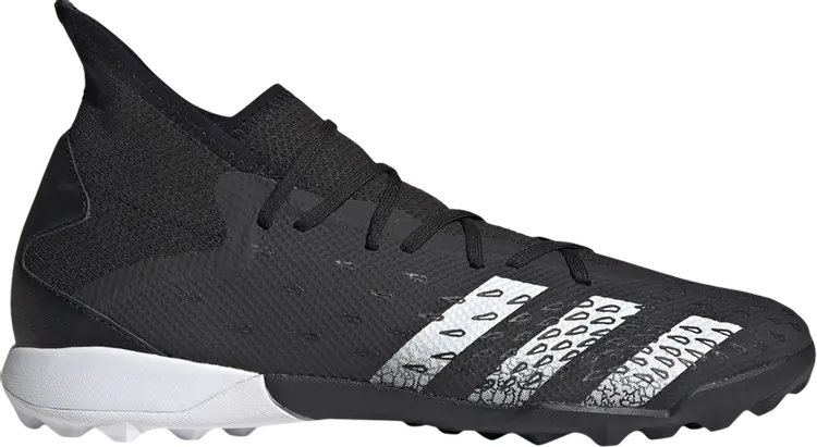 

Бутсы Adidas Predator Freak.3 TF 'Demonscale - Black White', черный