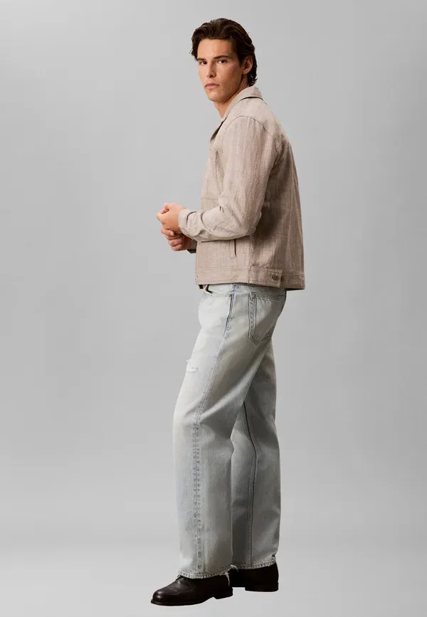 Летняя куртка Calvin Klein — фото 2