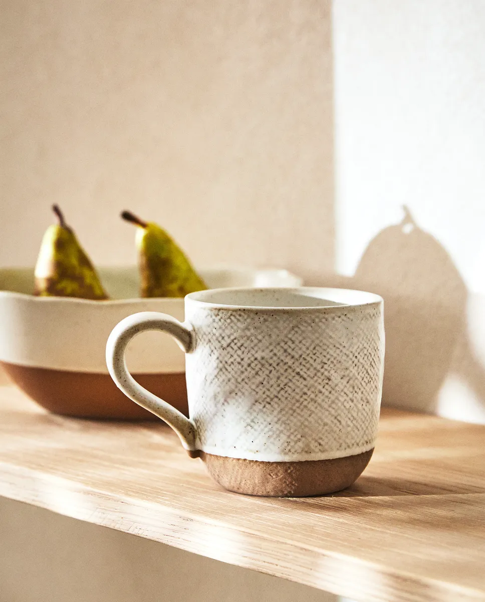 

Кружка с рельефным рисунком Zara Home, цвет Oyster White