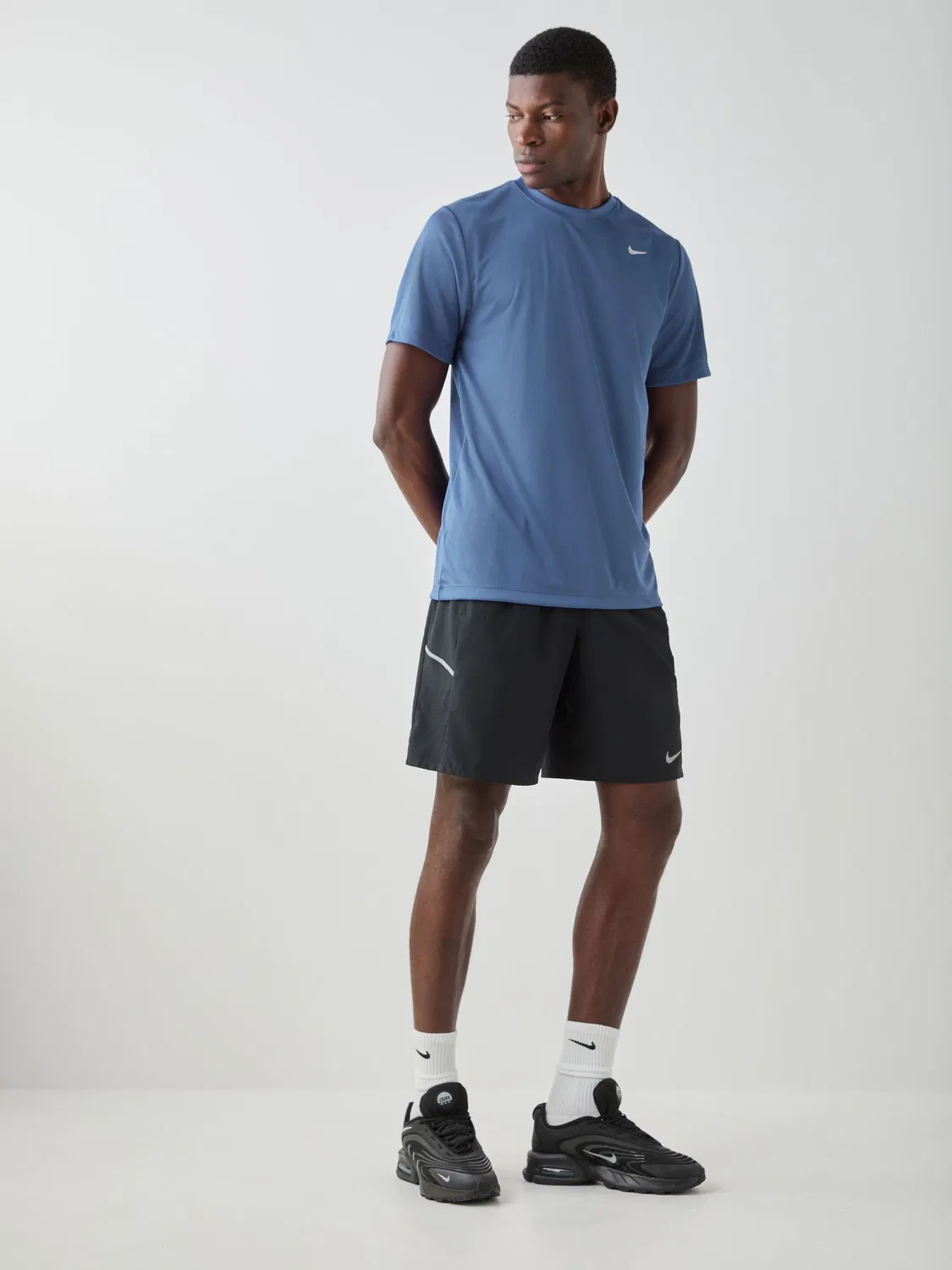 Синяя футболка Nike Indigo Storm Dri-FIT Flex Performance — фото 3