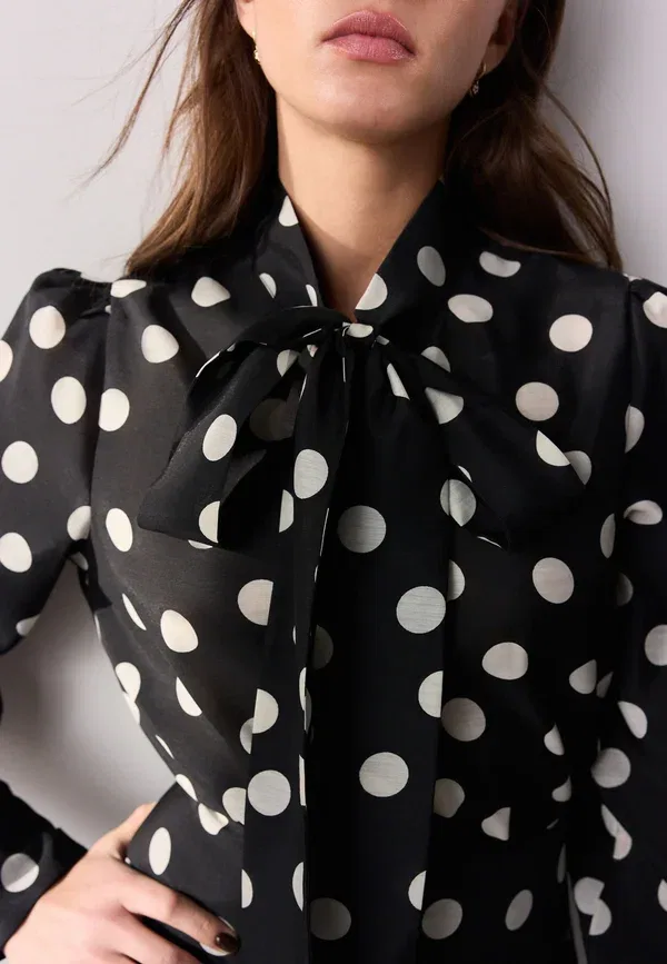 Блуза с галстуком, Polka dot, Tabitha Simmons x Long Sleeve Bow Neck Blouse, Next white polka dot, белый — фото 4