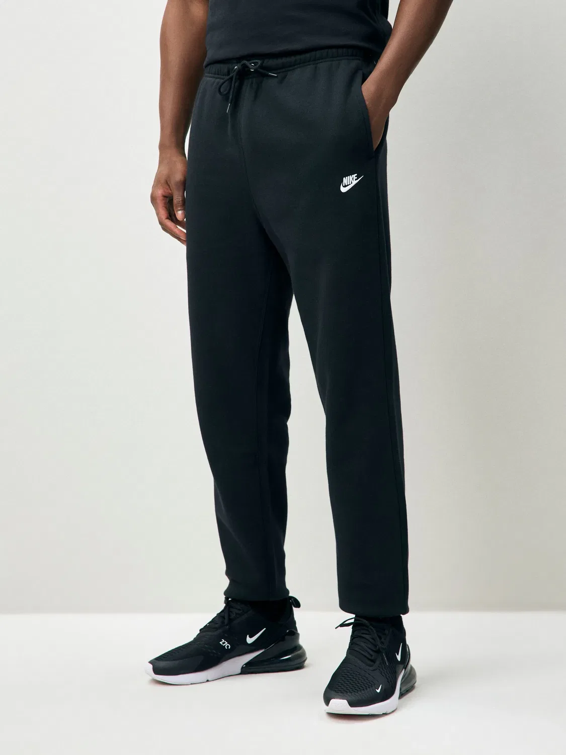 Черные флисовые джоггеры с манжетами Nike Club
