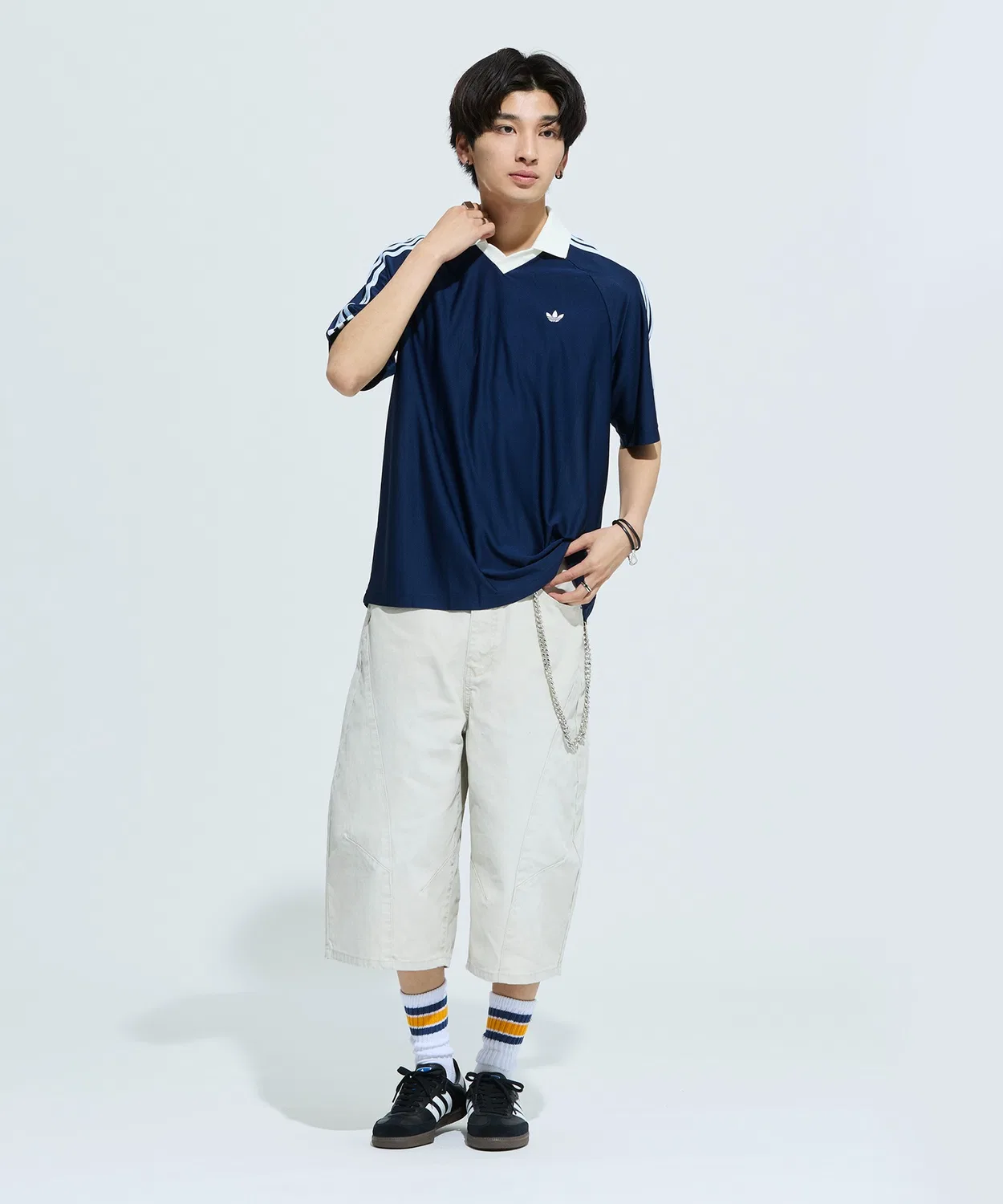Мужская футболка с V-образным вырезом FTBL JSY for BEAUTY&YOUTH Adidas Originals, Blue — фото 2