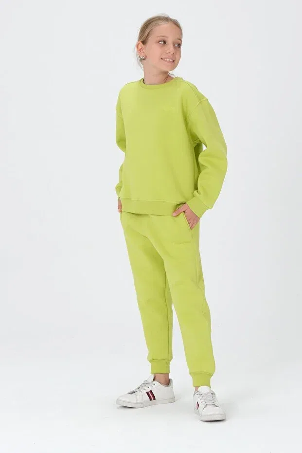 Детский комплект спортивного костюма для девочек с принтом Crew neck print detailed fleece-lined girls' tracksuit set Black One, Pistachy Green — фото 2