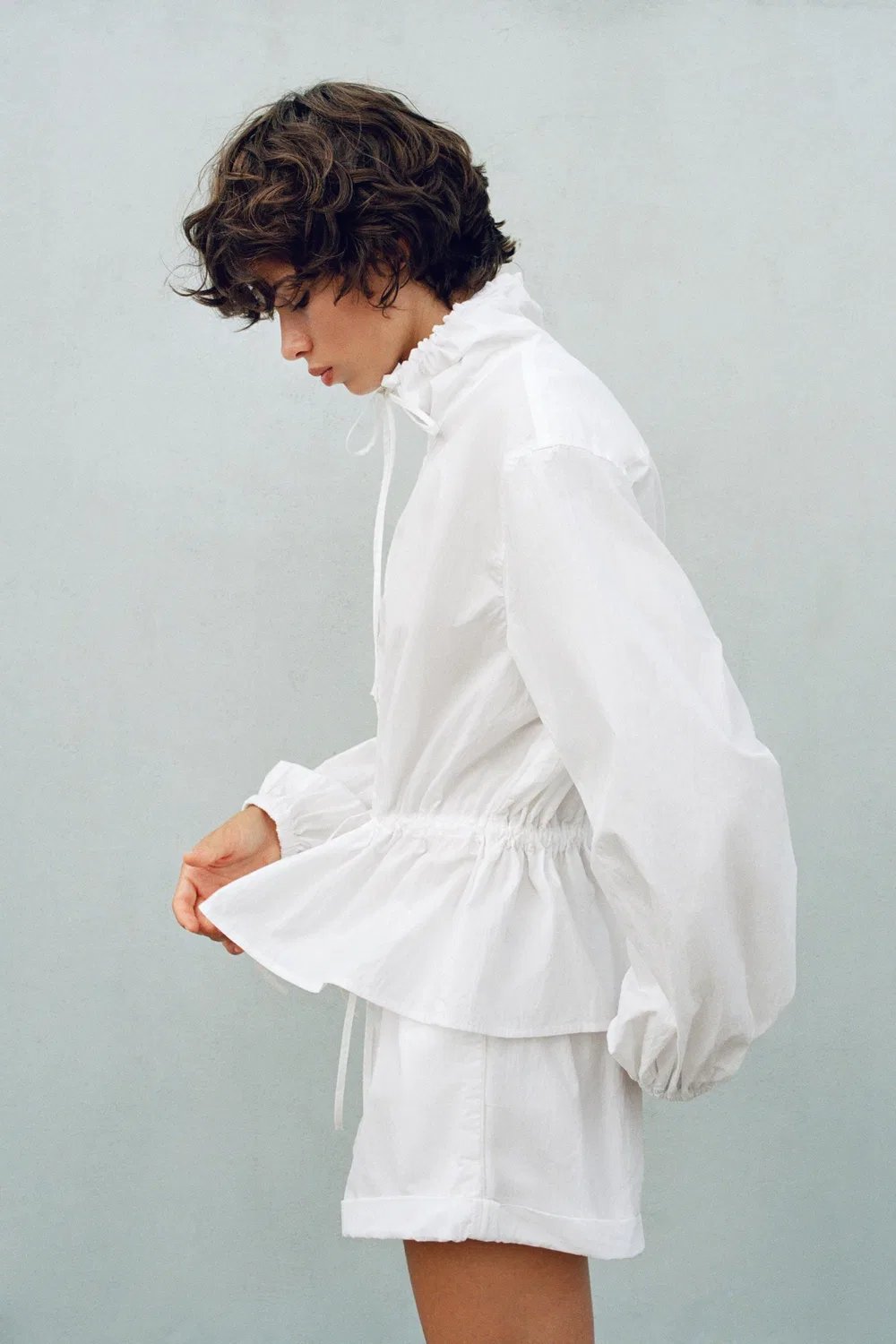 Куртка с высоким воротником и завязками ZARA, White