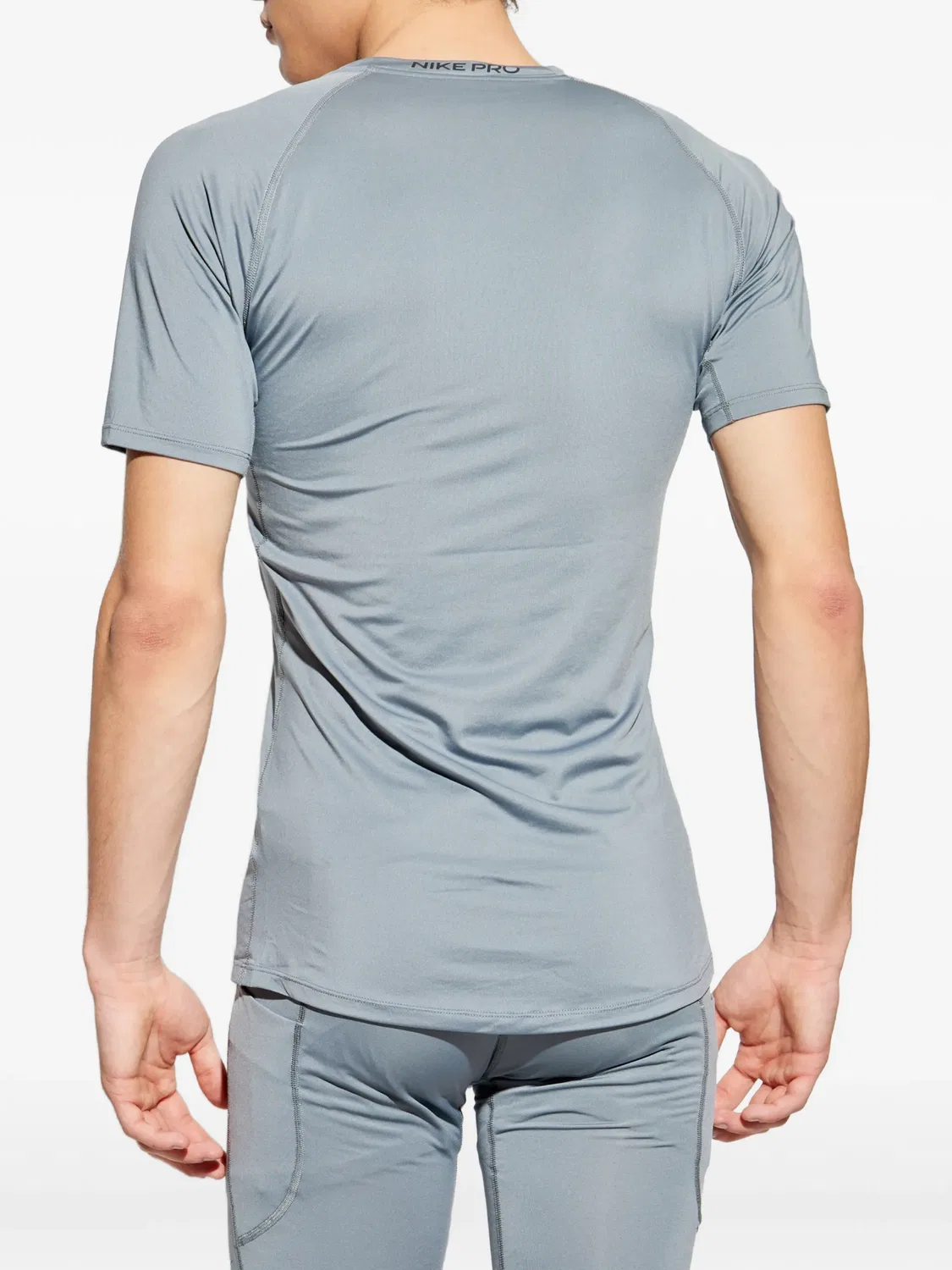 Облегающий топ Nike Pro Dri-FIT с короткими рукавами, серый — фото 4
