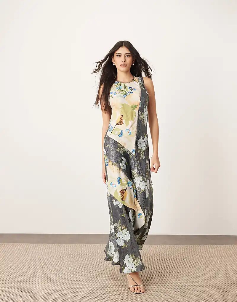 

Платье миди ARRANGE с воротником-борцовкой и цветочным принтом