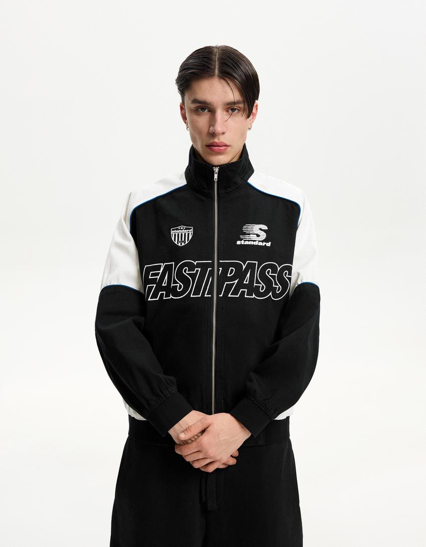 

Спортивная джинсовая куртка Bershka, черный