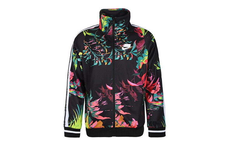 

Куртка мужская Nike