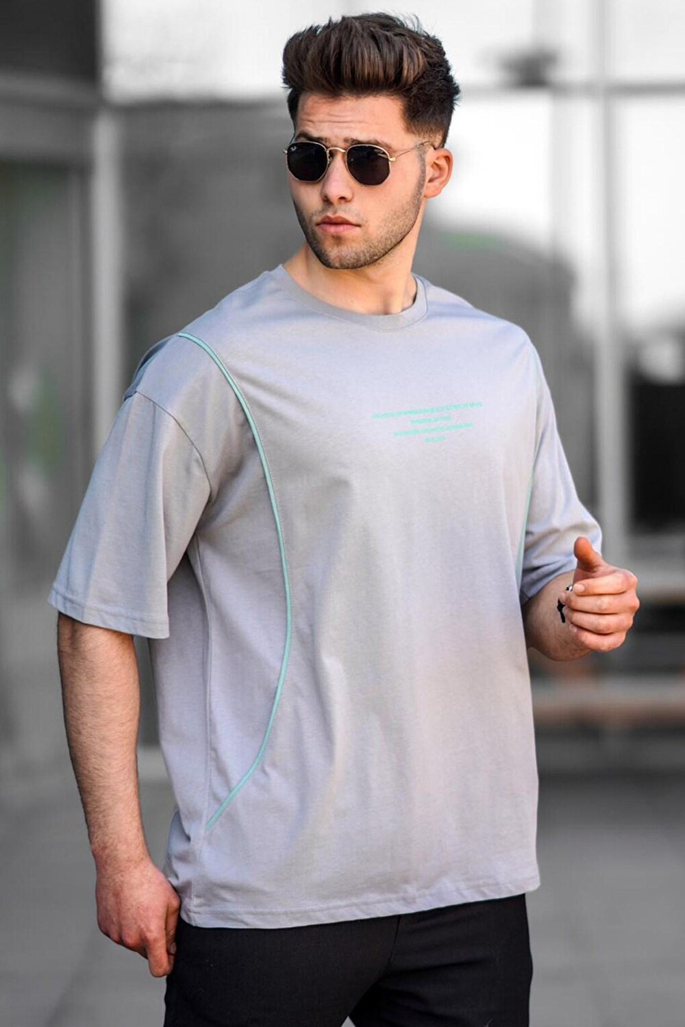 

Серая мужская футболка Oversize 5234 MADMEXT, Серый, Серая мужская футболка Oversize 5234 MADMEXT