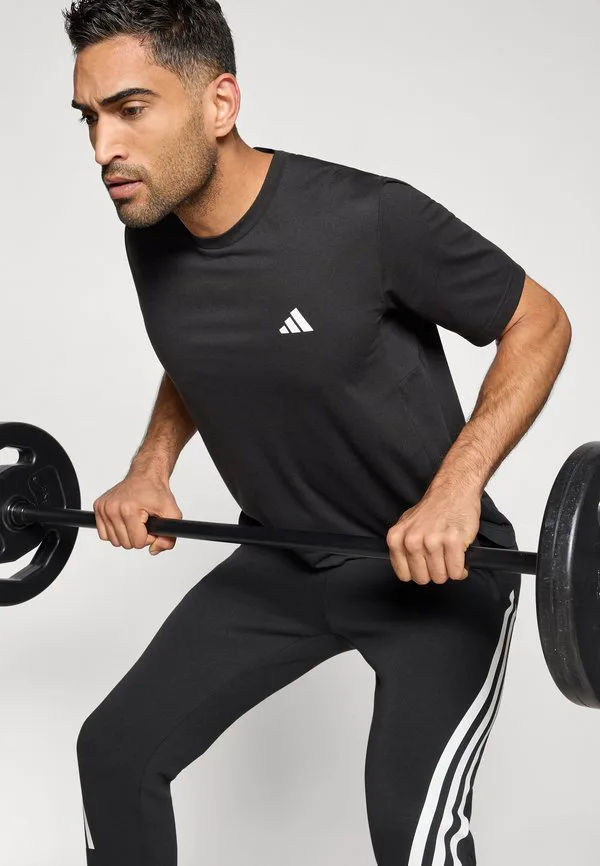 Товары первой необходимости для тренировок, спортивная футболка feelready Adidas Performance, Black — фото 4