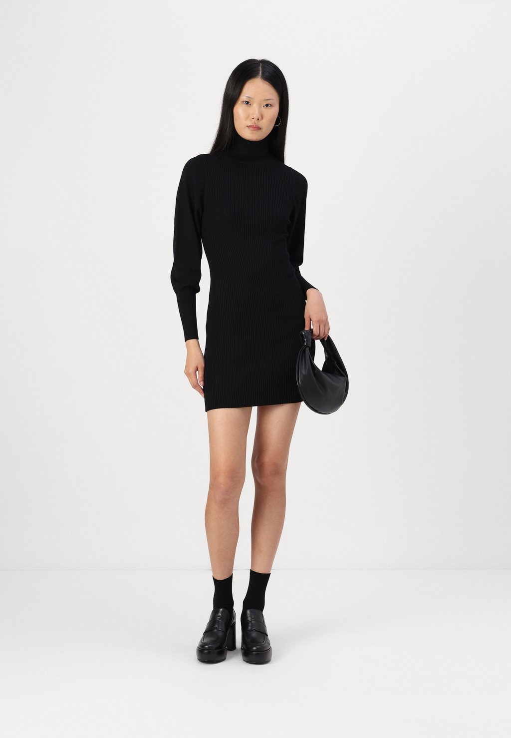 

Платье-джемпер VMWILLOW ROLLNECK SHORT DRESS Vero Moda, черный