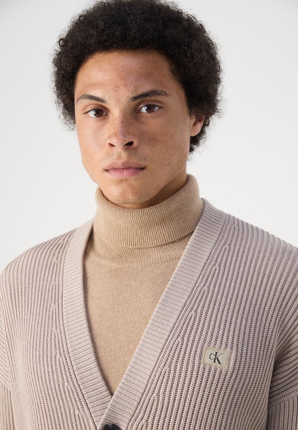

Кардиган LABEL CARDIGAN Calvin Klein Jeans, светло-розовый