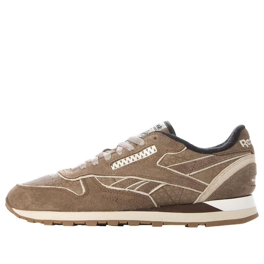 

Кроссовки Reebok x White Mountaineering Classic Leather 'Brown', коричневый