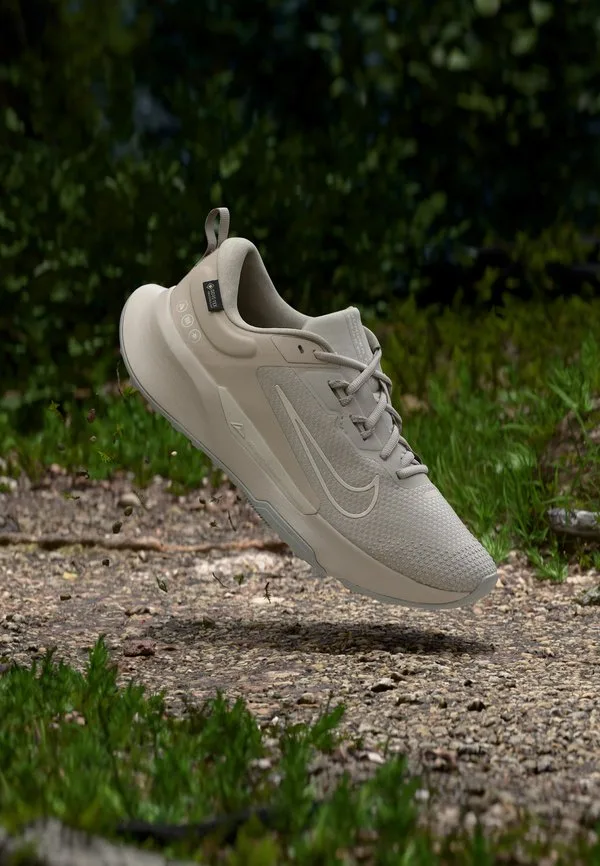 Кроссовки для трейлраннинга juniper 2 gtx Nike Acg, Cream/Light Orewood Brown