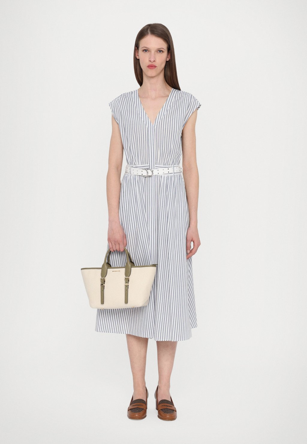 

Сумка MOORE MICHAEL Michael Kors, зеленый