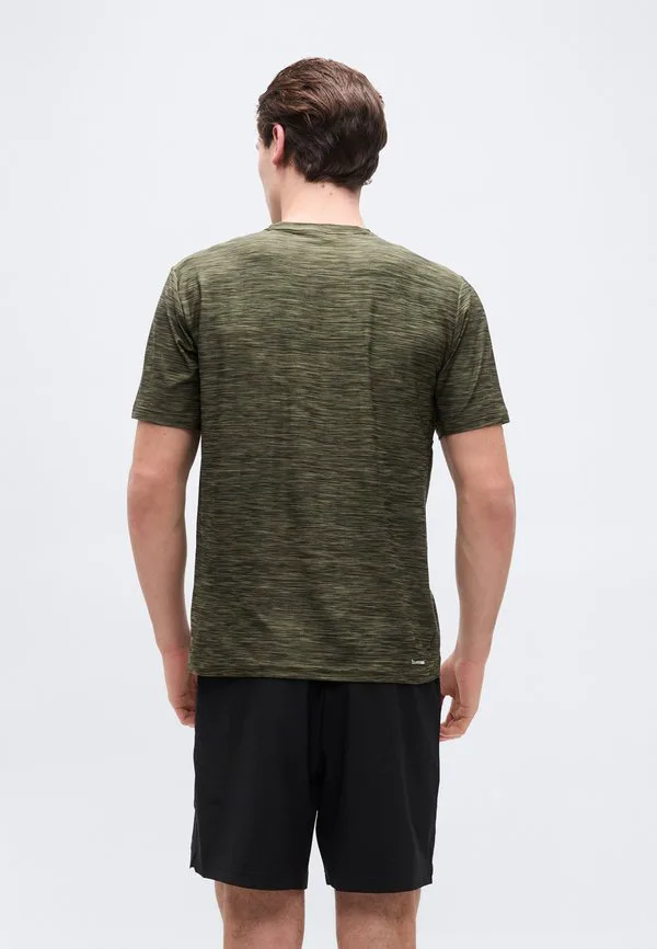 Спортивная футболка первой необходимости для тренировок Adidas Performance, Olive Strata Melange — фото 3