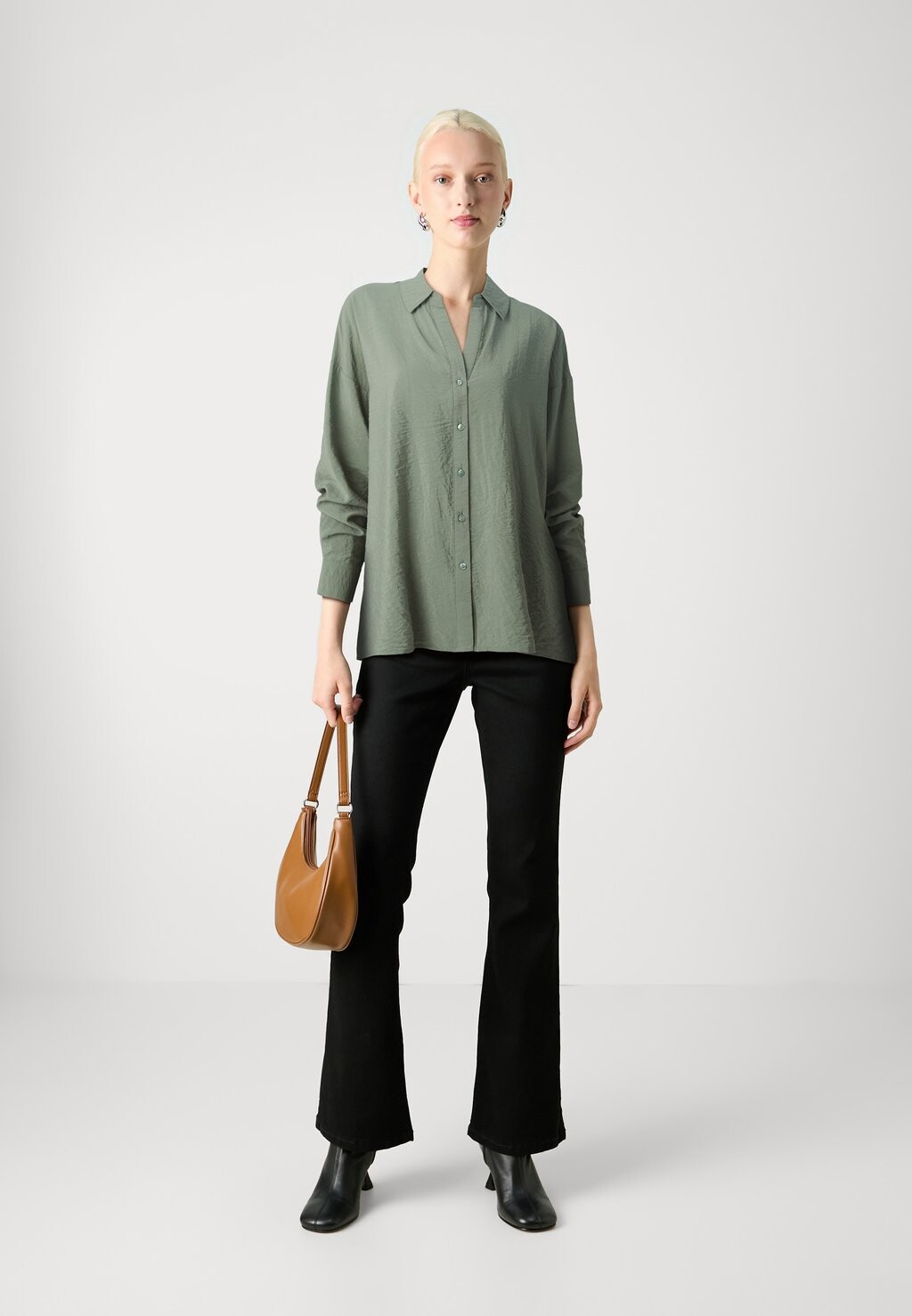 

Блузка на пуговицах JDYSOUL LIFE VNECK JDY, темно-зеленый