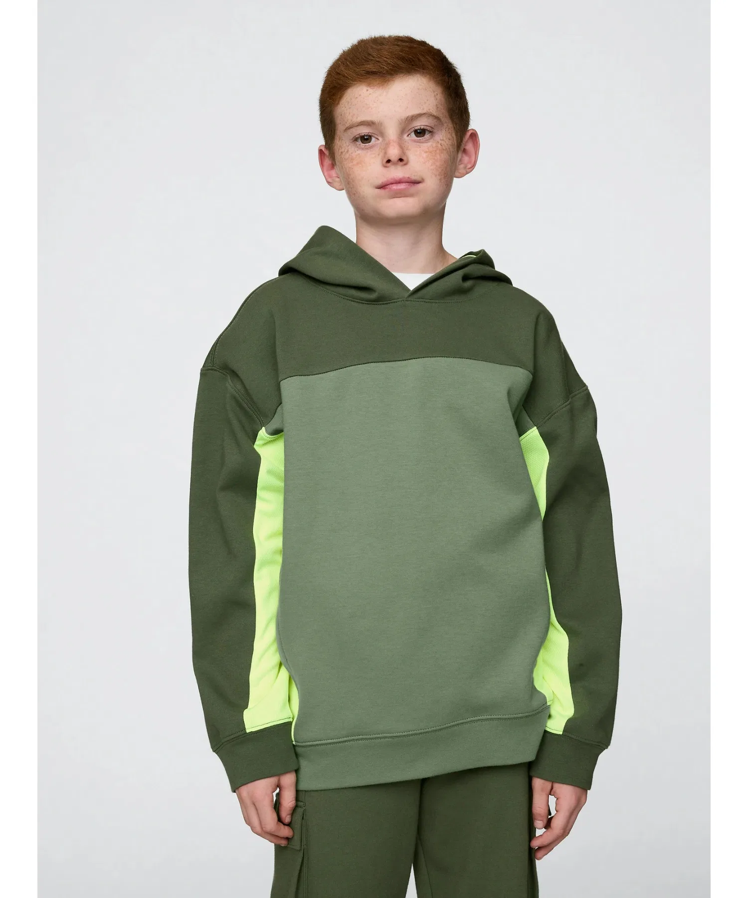 Детская толстовка GapFit Tech Hoodie