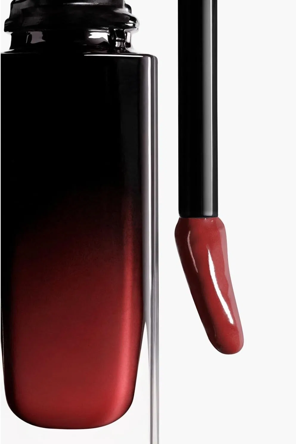 Жидкая помада CHANEL Rouge Allure Liquid Color 5.5 мл Rouge Irregularier — фото 4