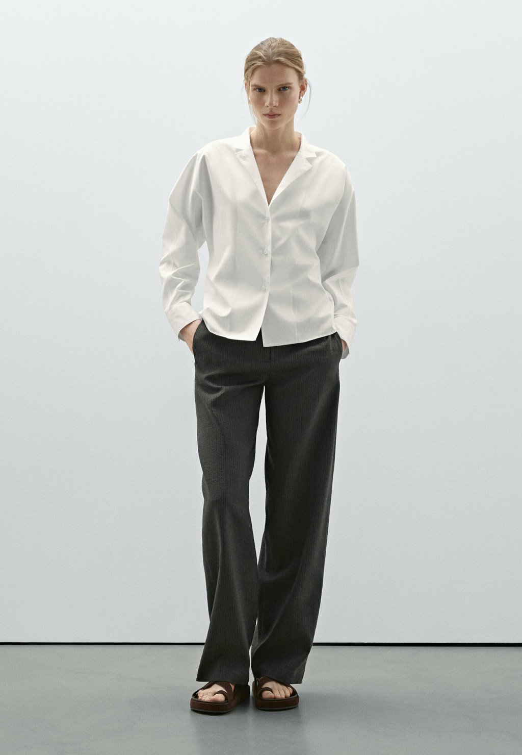 

Блузка на пуговицах Massimo Dutti, белый