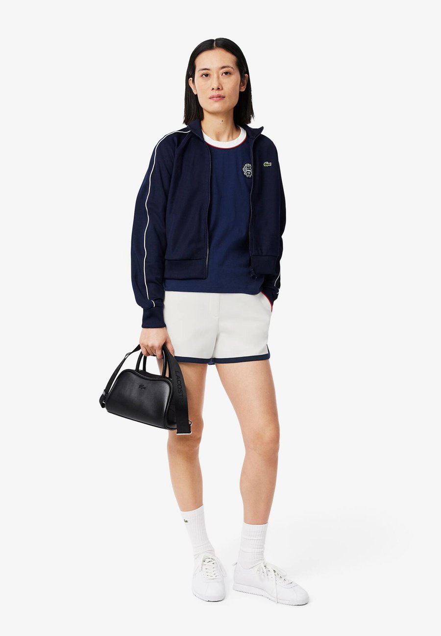 Шорты спортивные Lacoste Sport HERITAGE, теннисные, темно-синий с белым — фото 2