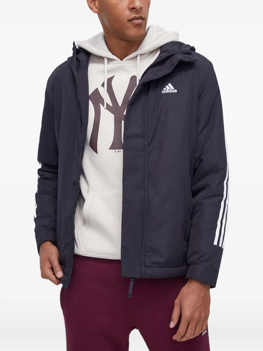 

Укороченная куртка с капюшоном и тремя полосками adidas, черный