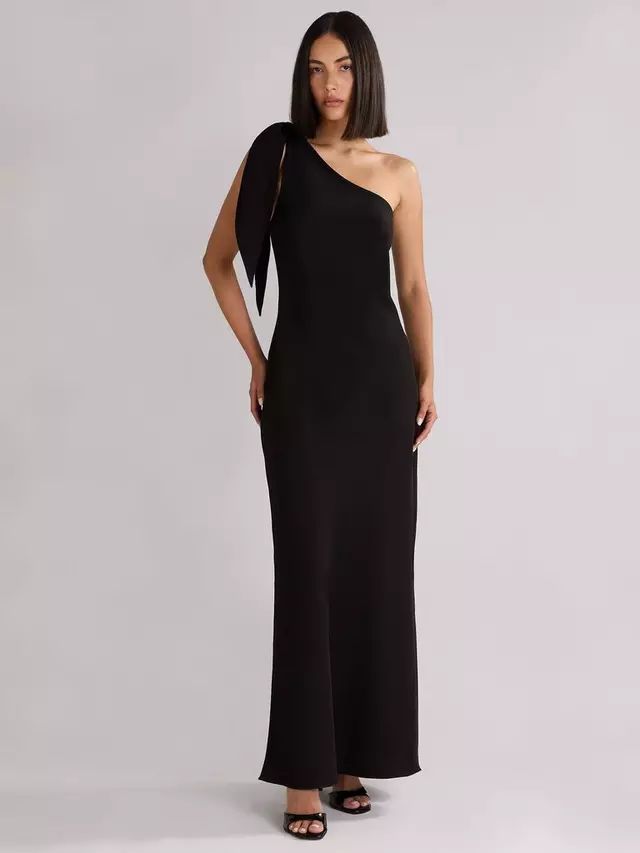 

Платье Ro&Zo Charlotte Asymmetric Crepe Maxi, черный